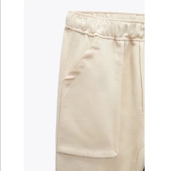 New Zara | Ecru Highrise Lose Ankle Athleisure Pants - Picture 14 of 15